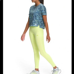The North Face Women's Printed Dawndream Relaxed short sleeve cropped shirt